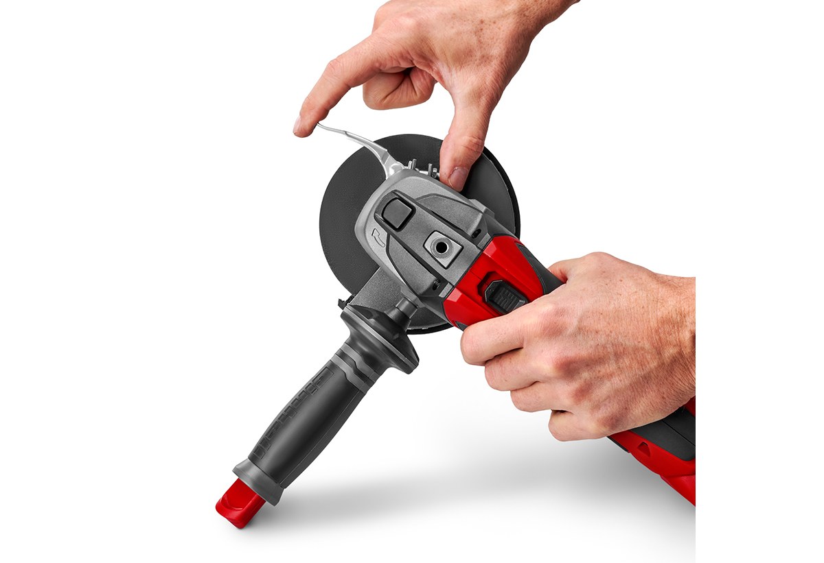 Απεικόνιση της λειτουργίας μετακίνησης της λαβής που προσφέρει ευελιξία κατά τη χρήση.